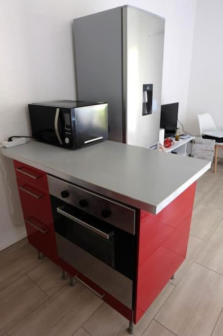 Petit Paradis Classe 3 Etoiles A 200M De La Plage! Terrasse-Wifi-Parking-Clim Сен-Мандріє-сюр-Мер Екстер'єр фото