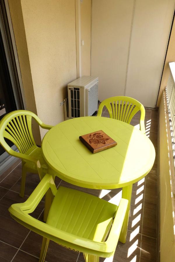 Petit Paradis Classe 3 Etoiles A 200M De La Plage! Terrasse-Wifi-Parking-Clim Сен-Мандріє-сюр-Мер Екстер'єр фото